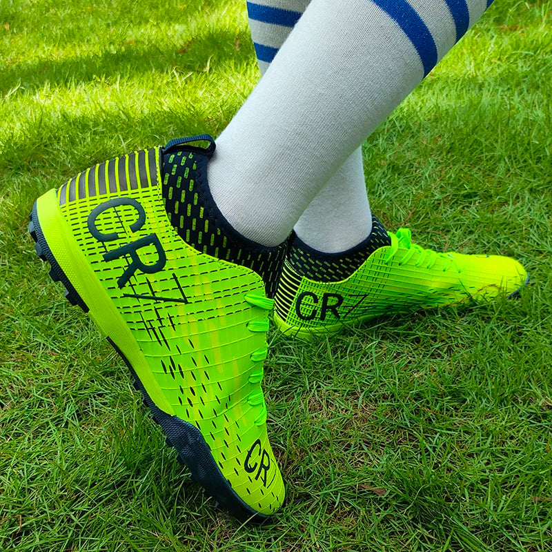Indoor soccer shoes CR7
